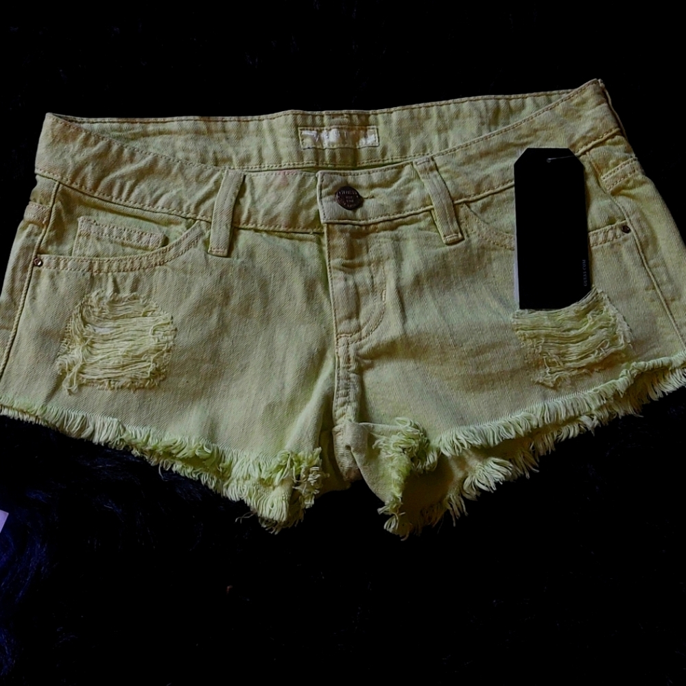 NWT 💚 Shorts